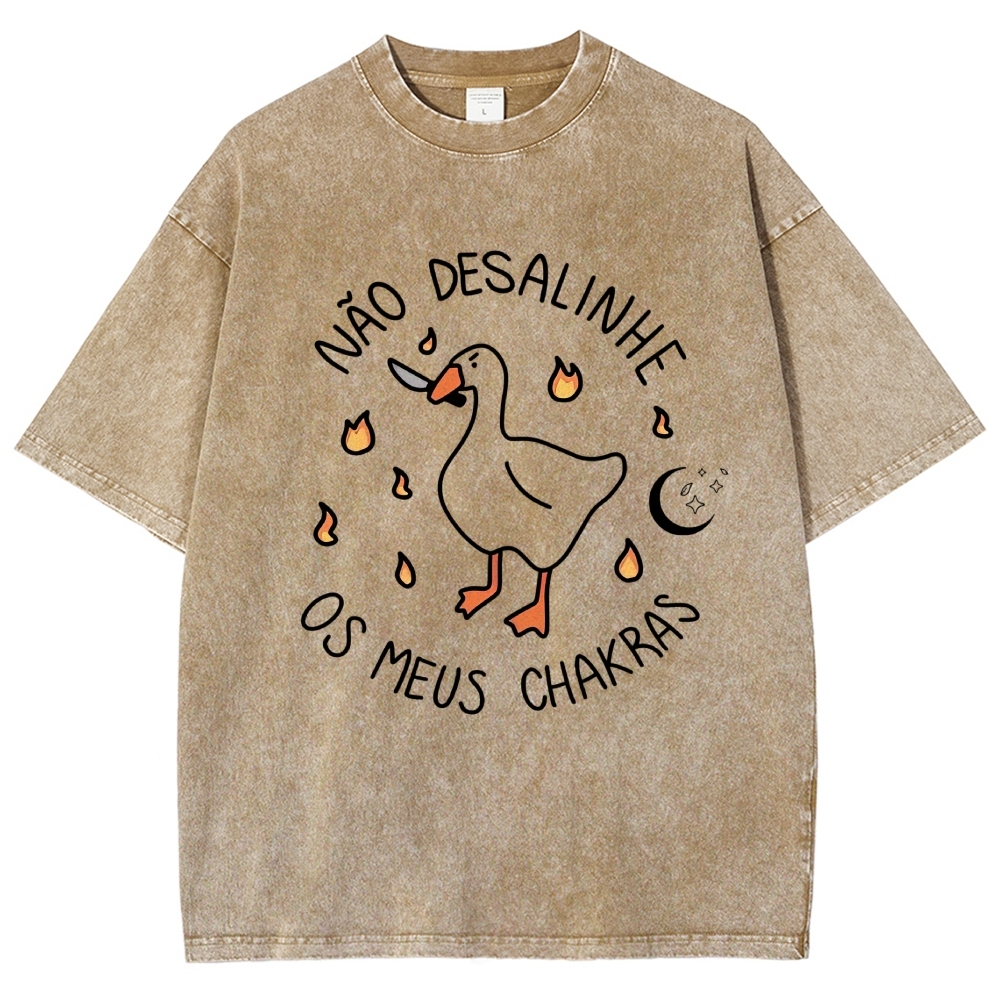 Cartoon Duck With Knife Fire Moon Portuguese Text Graphic Washed T-Shirt