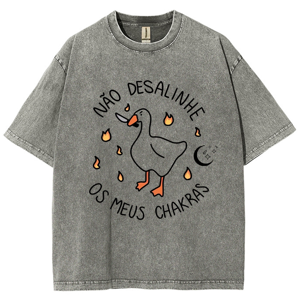 Cartoon Duck With Knife Fire Moon Portuguese Text Graphic Washed T-Shirt