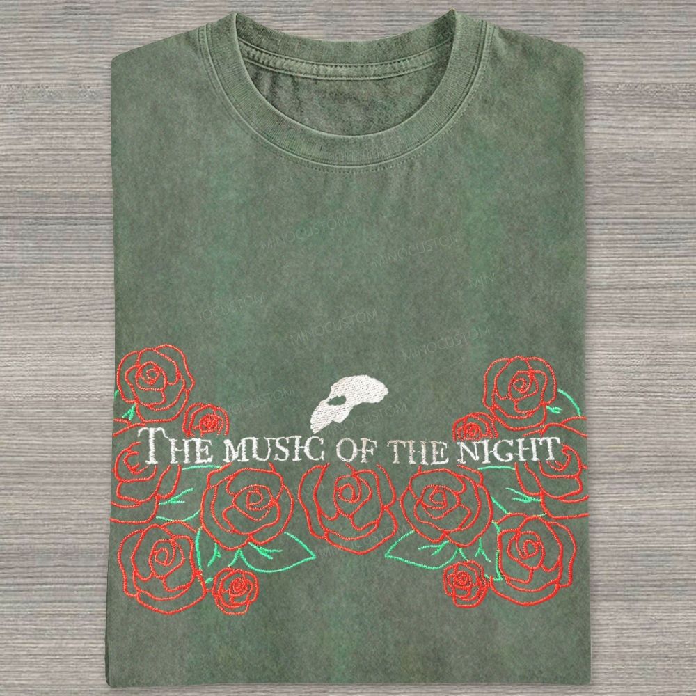Embroidery Style Red Floral Mask Gothic Vintage Washed T-shirt