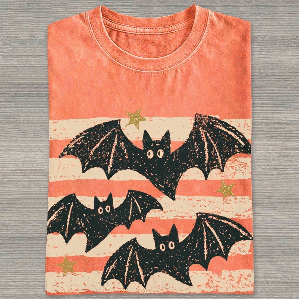 Distressed Striped Bat Star Halloween Retro Washed T-shirt