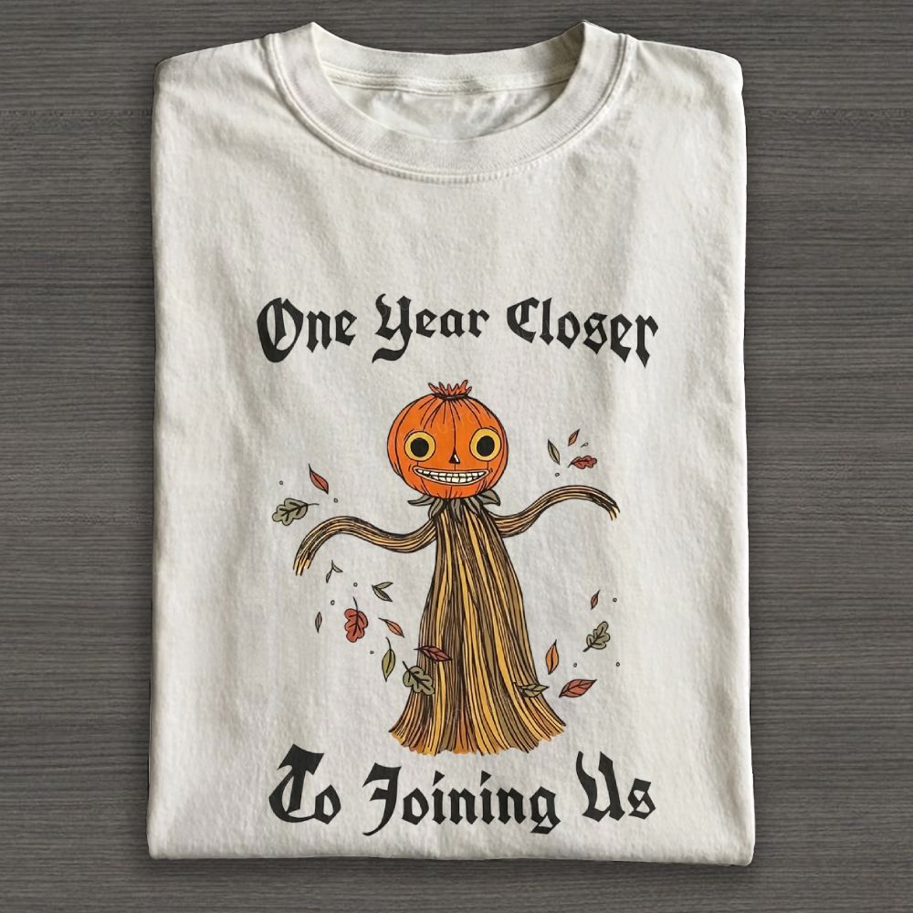 Vintage Halloween Pumpkin Scarecrow Graphic Cotton T-shirt