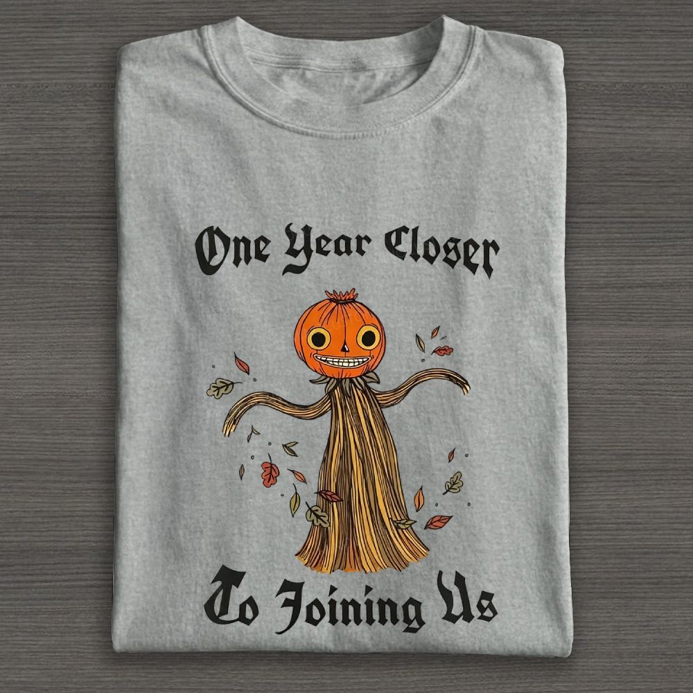 Vintage Halloween Pumpkin Scarecrow Graphic Cotton T-shirt