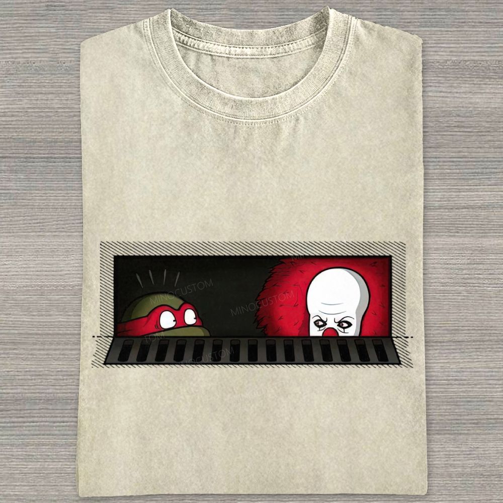 Dark Humor Comic Style Sewer Peeking Figure Graphic Washed T-shirt