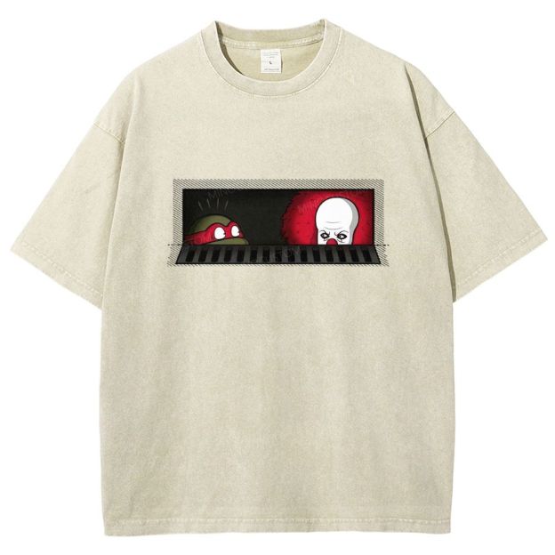 Dark Humor Comic Style Sewer Peeking Figure Graphic Washed T-shirt