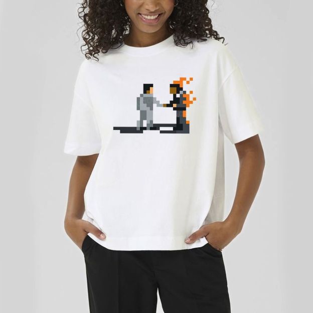 Retro Pixel Art Two Figure Handshake Graphic Cotton T-Shirt