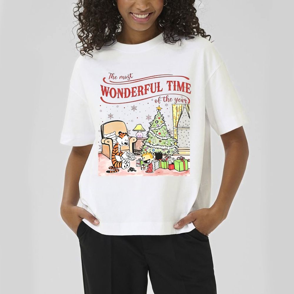 Vintage Christmas Holiday Cozy Cartoon Characters Xmas Tree Gift Cotton T-Shirt