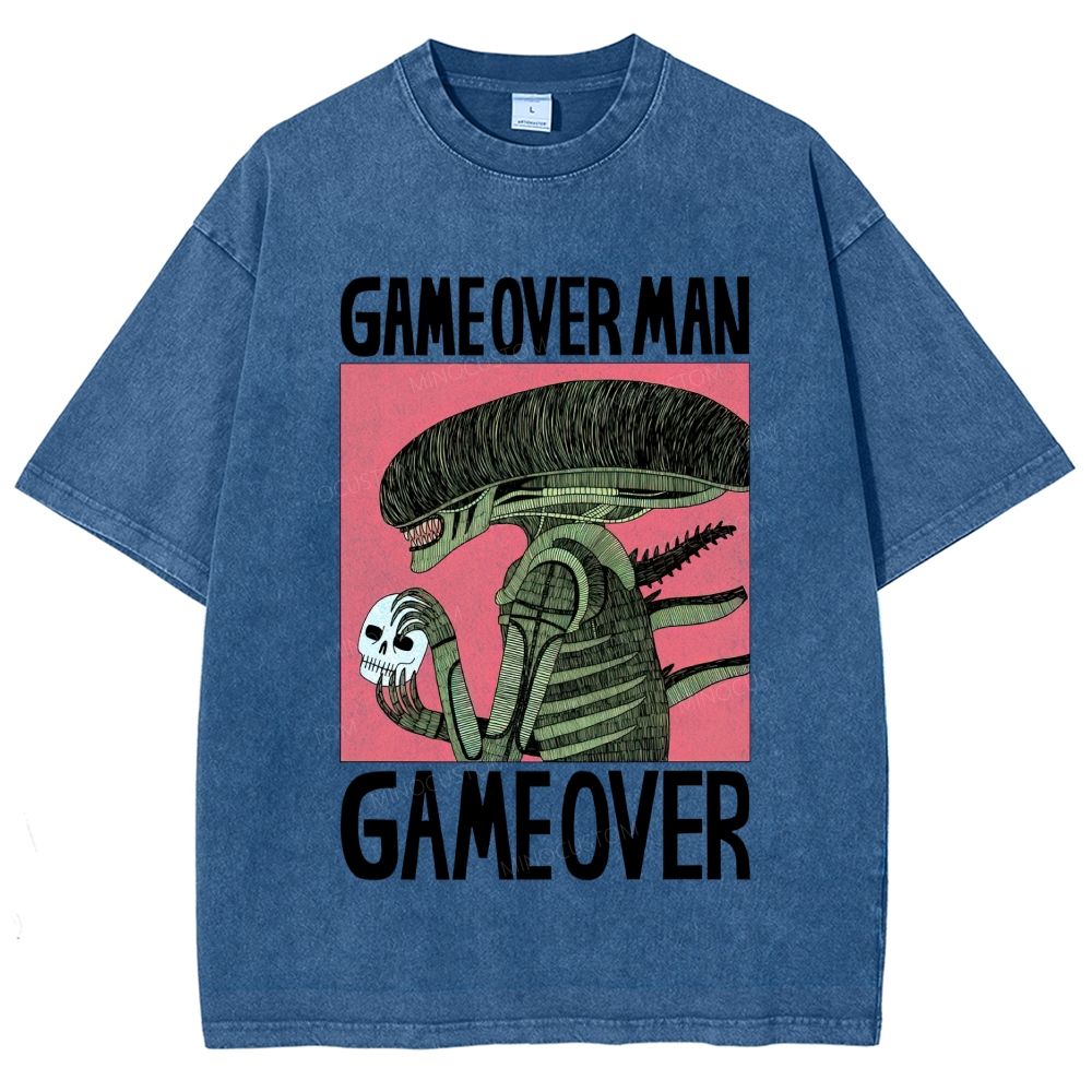 Vintage Sci‑Fi Xenomorph Style Monster Unisex Fit Washed T-Shirt