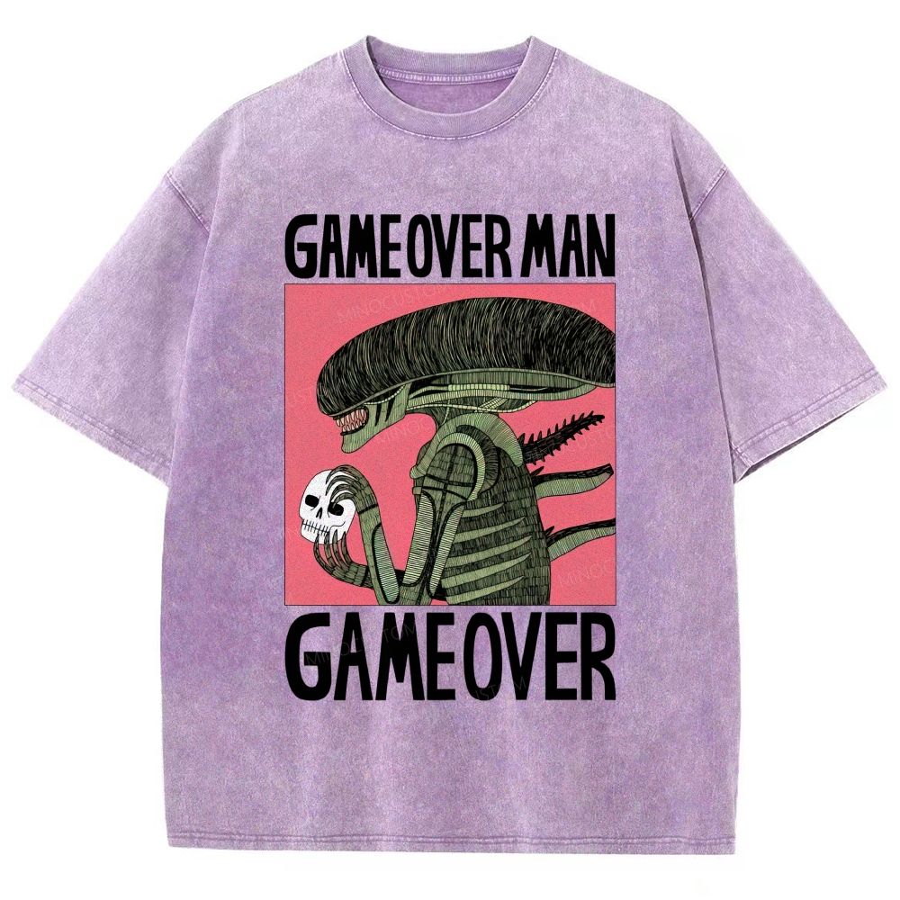 Vintage Sci‑Fi Xenomorph Style Monster Unisex Fit Washed T-Shirt