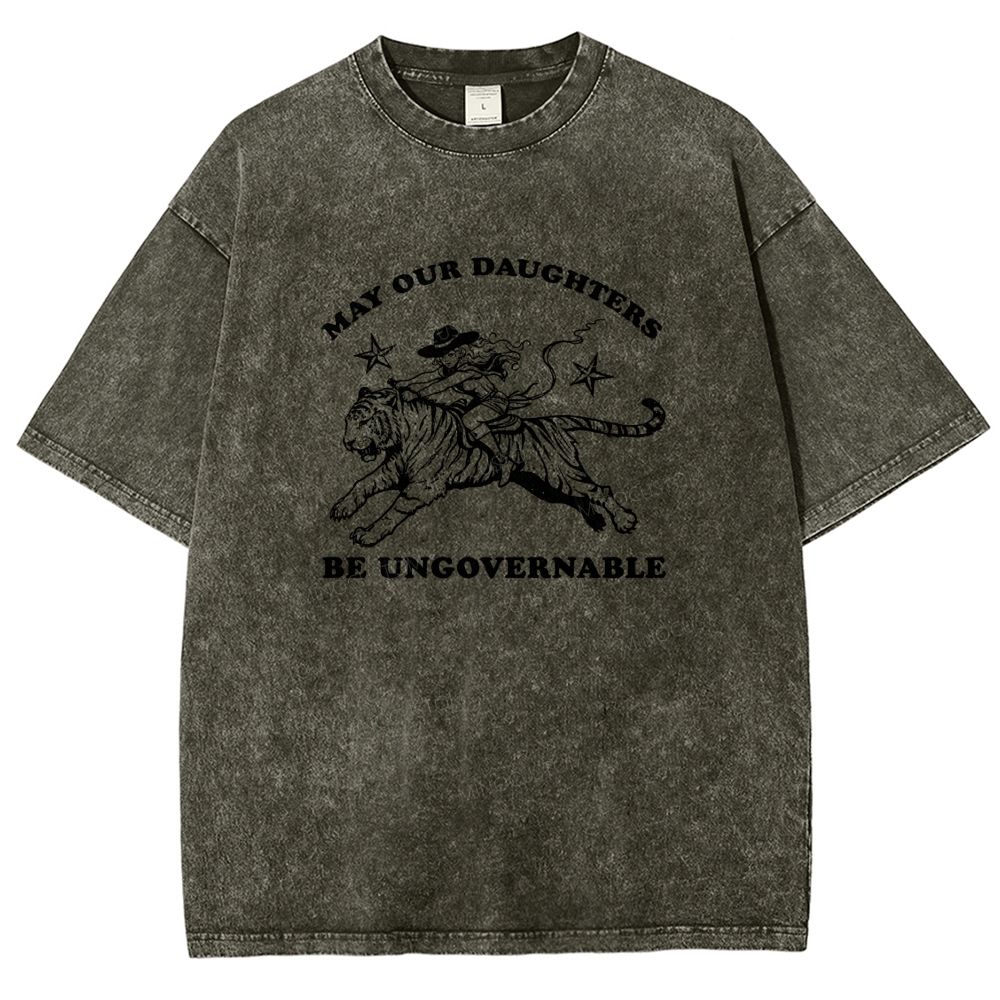 Vintage Western Cowgirl Tiger Graphic Washed T-shirt