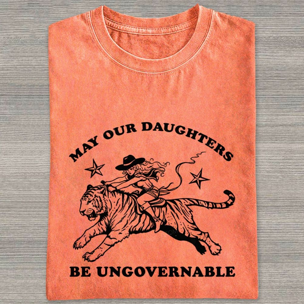 Vintage Western Cowgirl Tiger Graphic Washed T-shirt