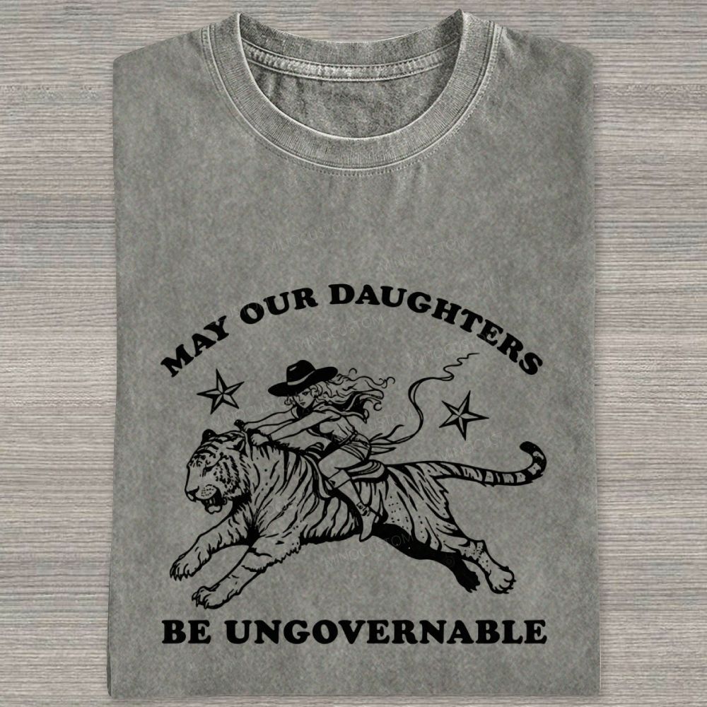 Vintage Western Cowgirl Tiger Graphic Washed T-shirt