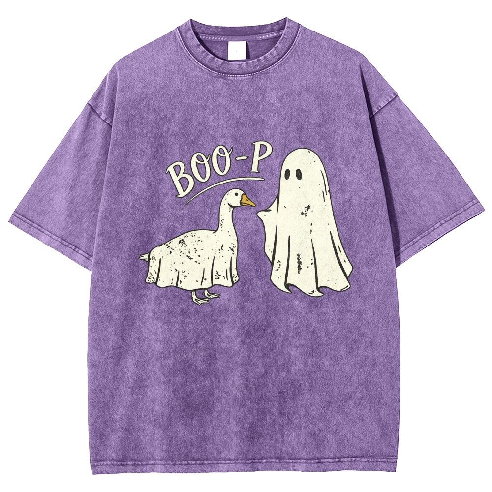 Retro Halloween Ghost Goose Spooky Cute Distressed Washed T-shirt