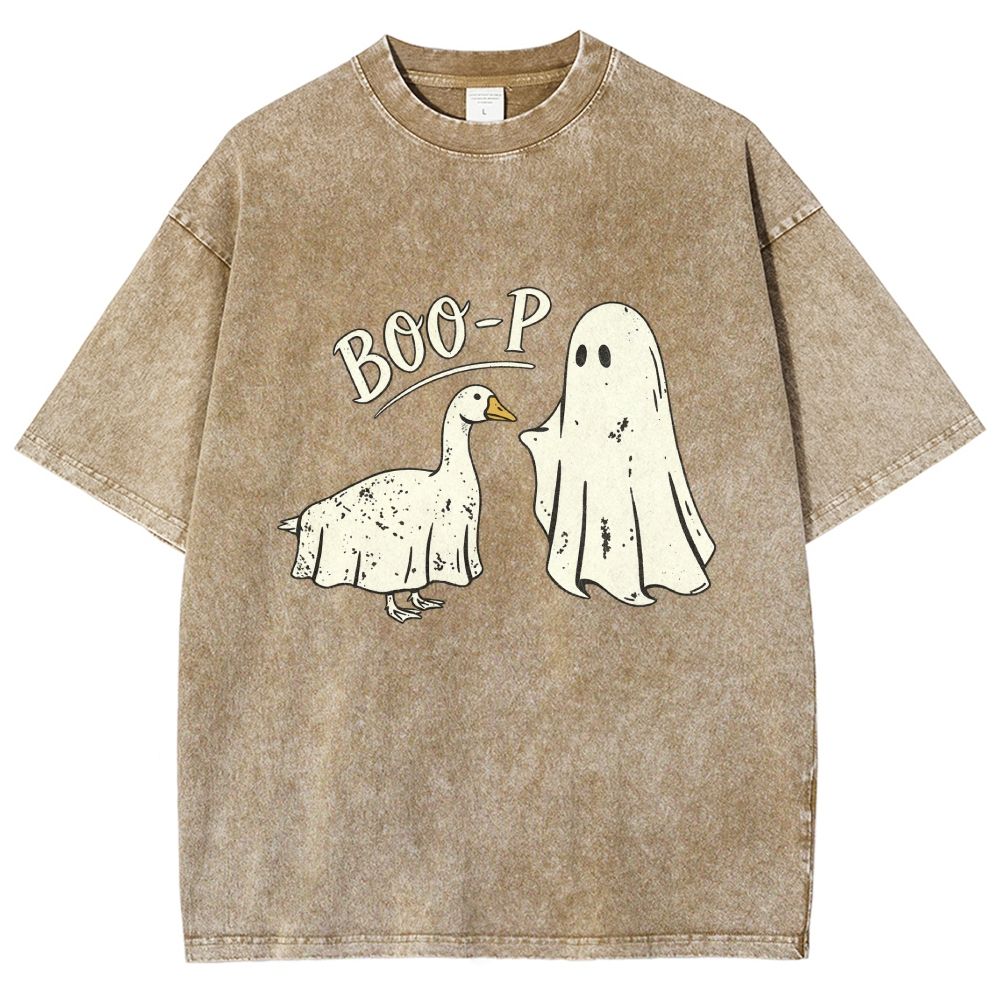 Retro Halloween Ghost Goose Spooky Cute Distressed Washed T-shirt