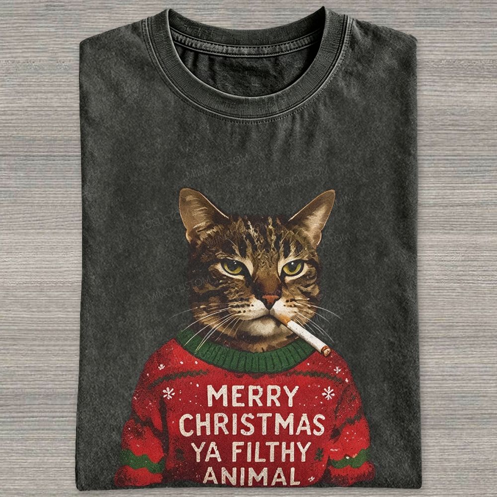 Vintage Christmas Cat Graphic Washed T-shirt