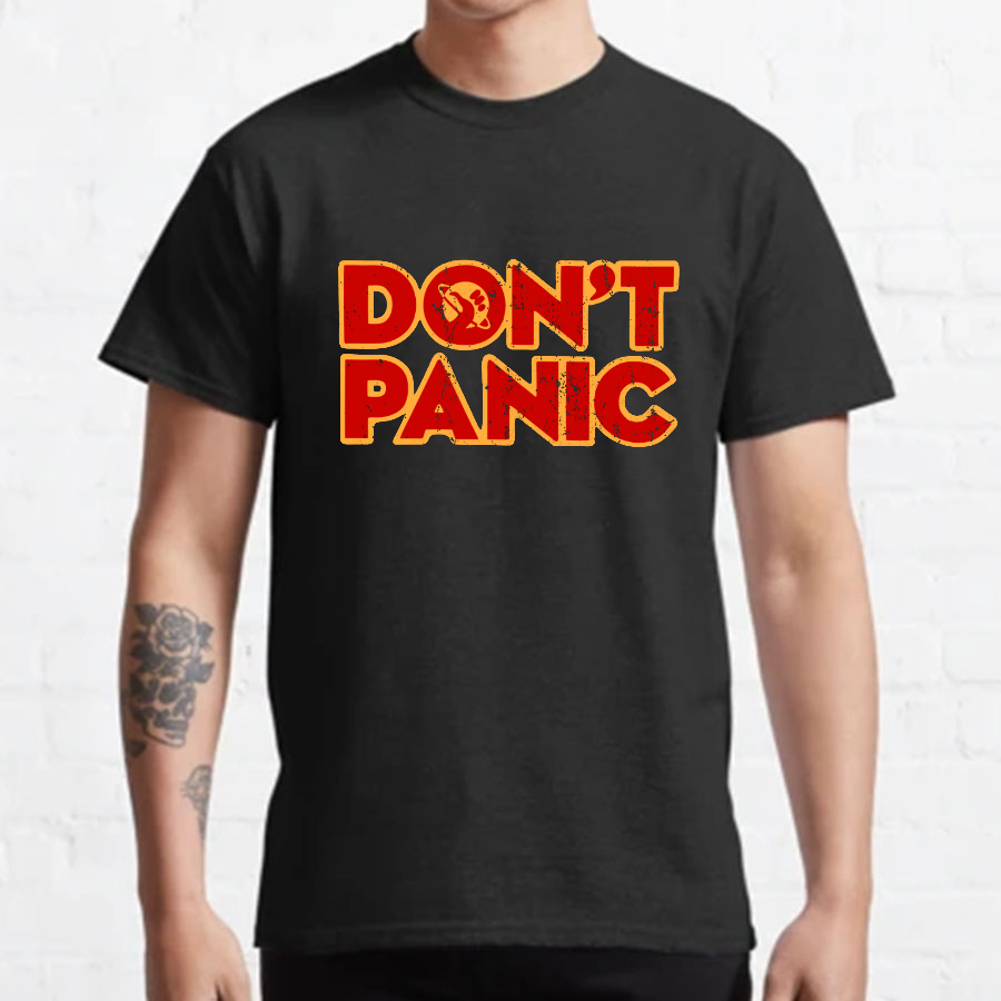 Dont Panic Geeky T-Shirt