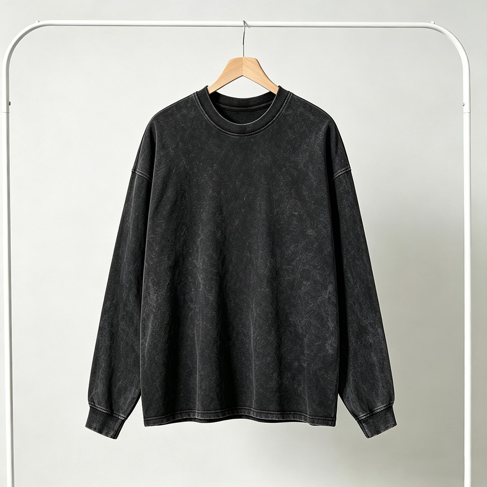 Vintage Classic Washed Long-Sleeved T-Shirt