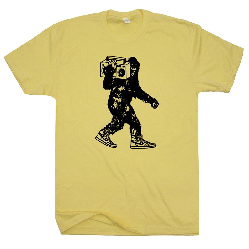 Vintage Hip Hop Stereo Record Player T-Shirt