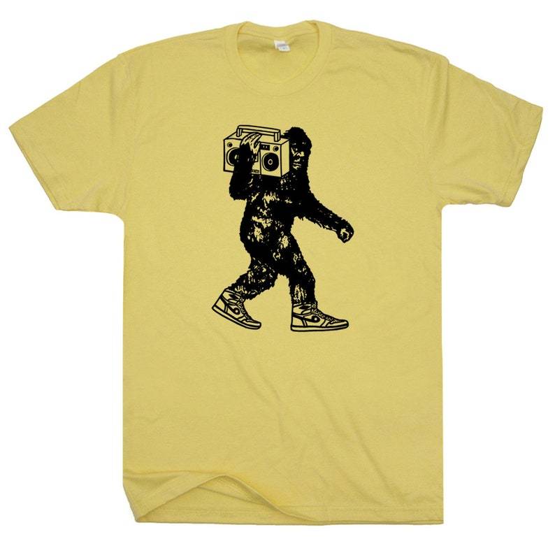 Vintage Hip Hop Stereo Record Player T-Shirt