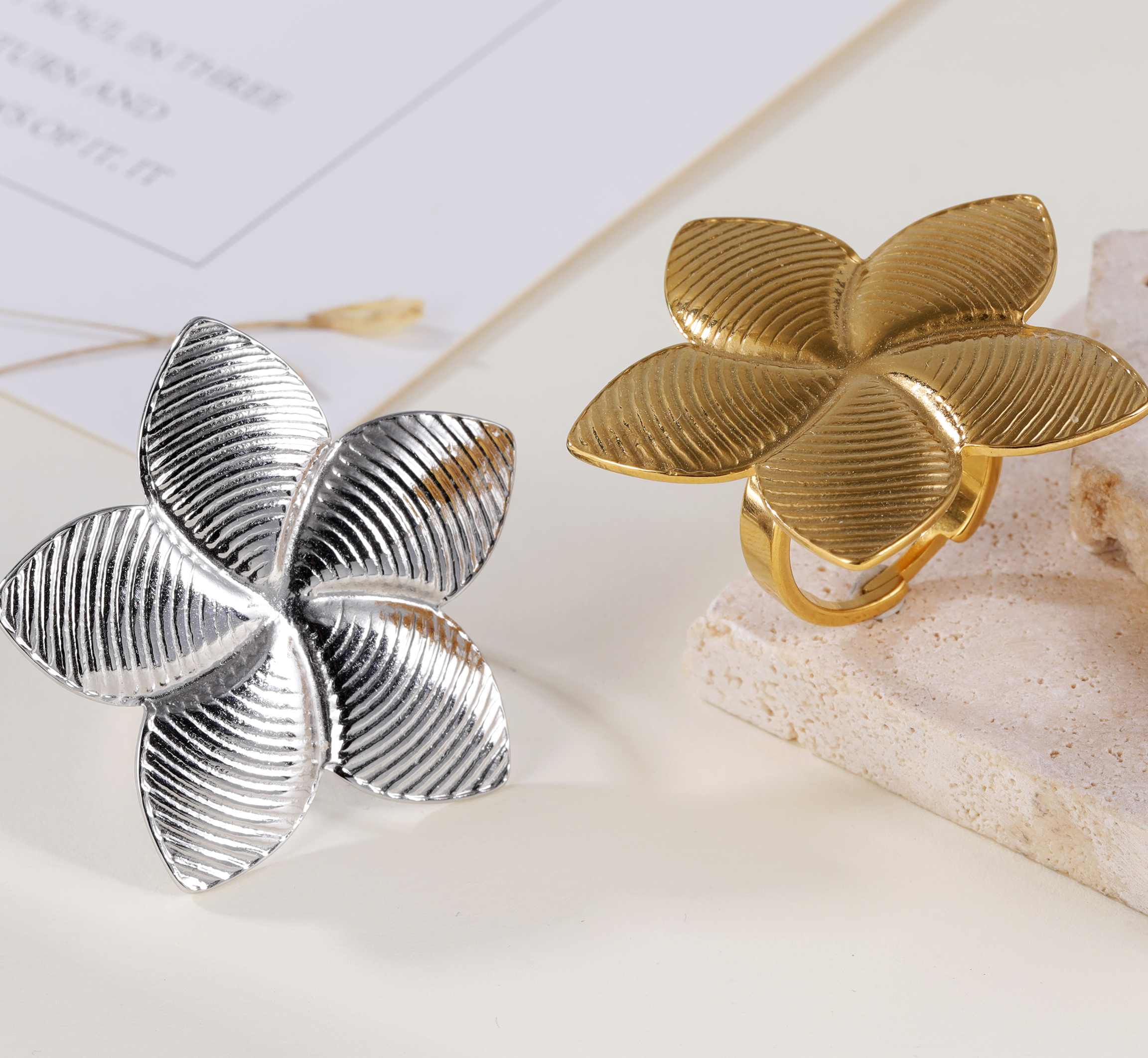 Artistic Petal Ring - Elegant Jewelry for Women | G005242-JinBaoJewerly