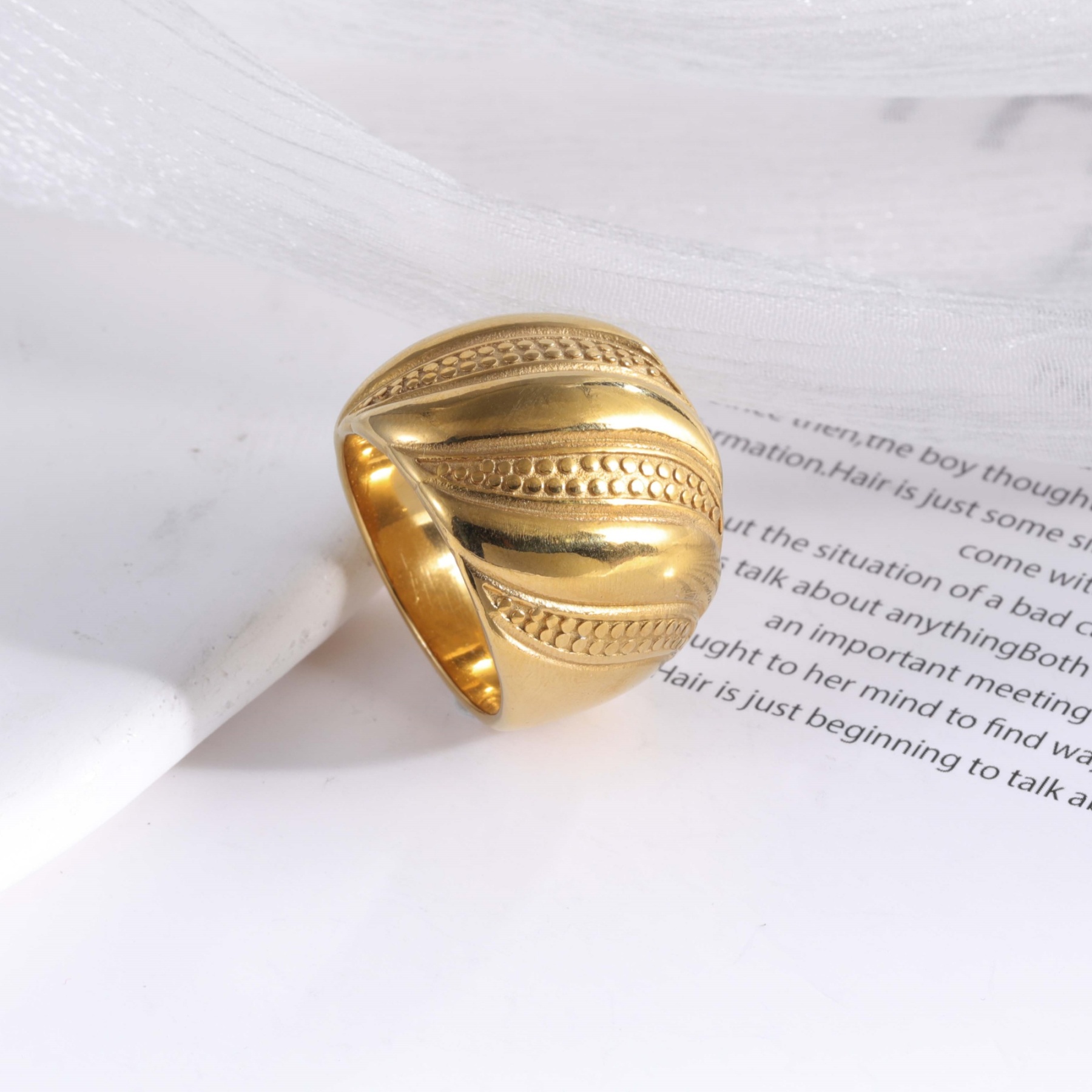 24K Gold Plated Stainless Steel Wavy Polished Men's Waterproof Ring丨G003411-JinBaoJewerly