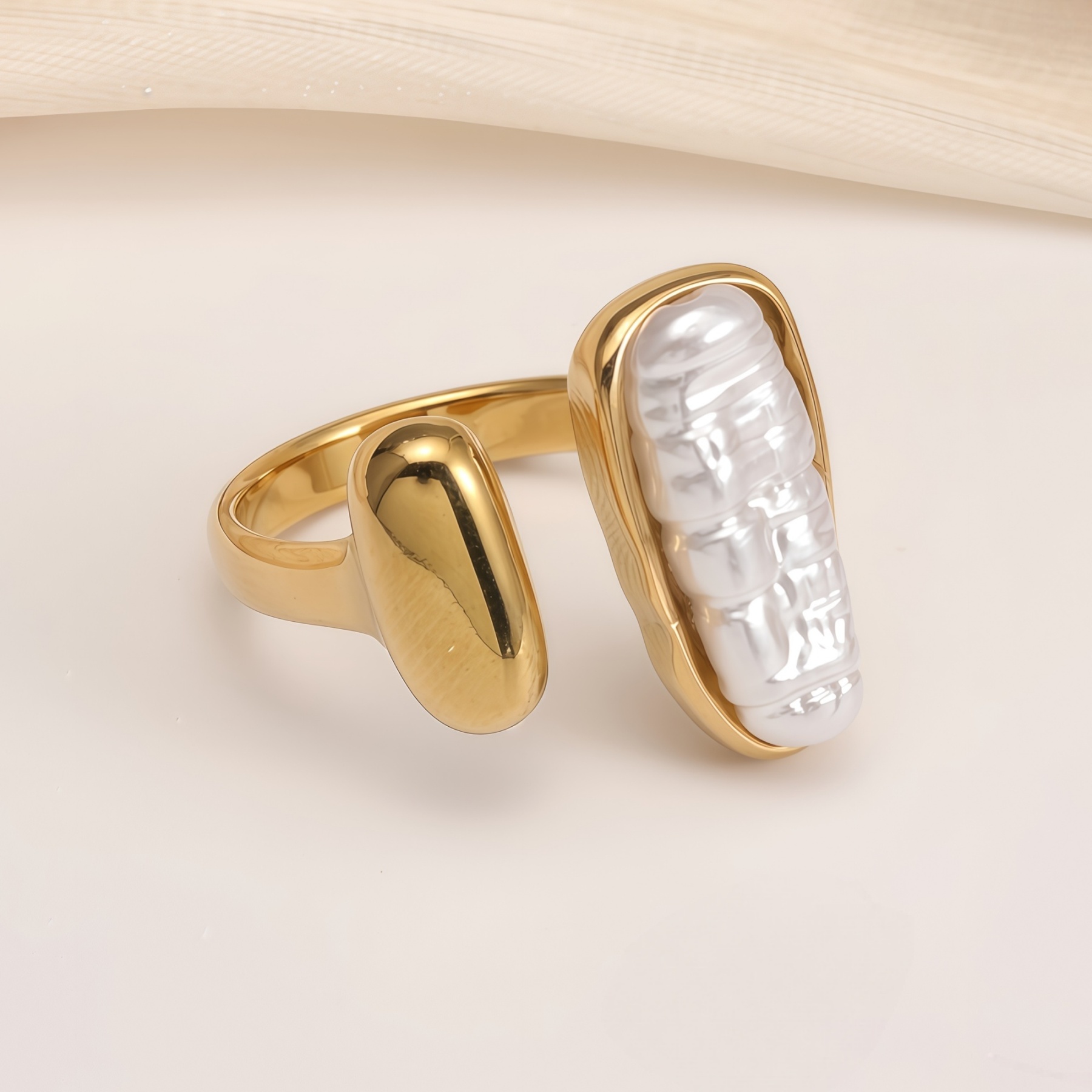 Gold Pearl Ring Collection - Elegant and Stylish Jewelry
