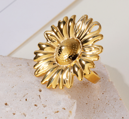 Adjustable 24K Gold Plated Stainless Steel Daisy Women's Ring | G005376-JinBaoJewerly