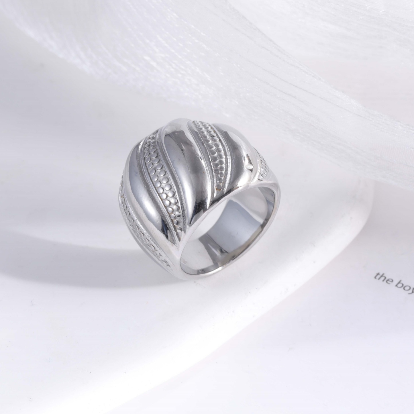 24K Gold Plated Stainless Steel Wavy Polished Men's Waterproof Ring丨G003411-JinBaoJewerly