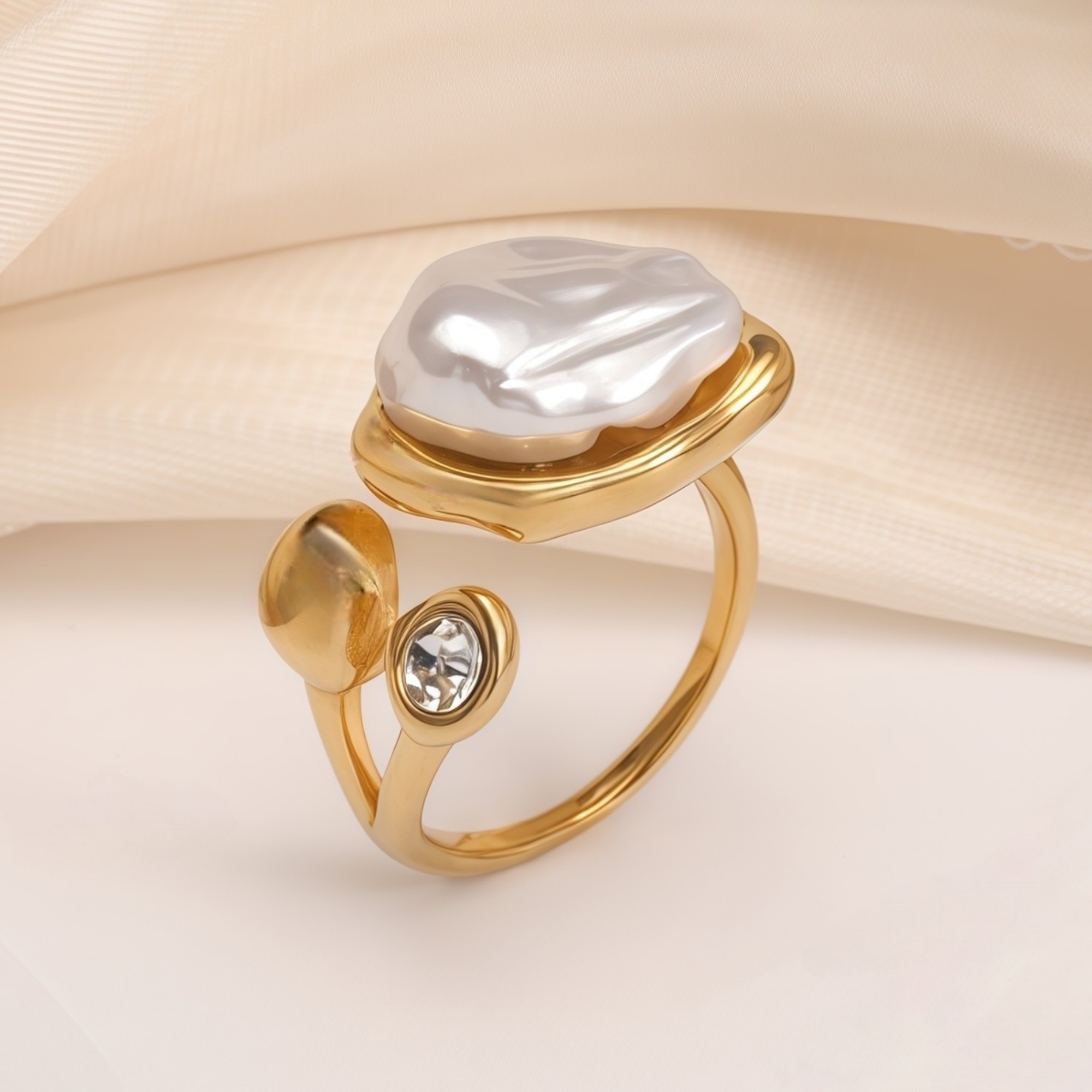Gold Pearl Ring Collection - Elegant and Stylish Jewelry
