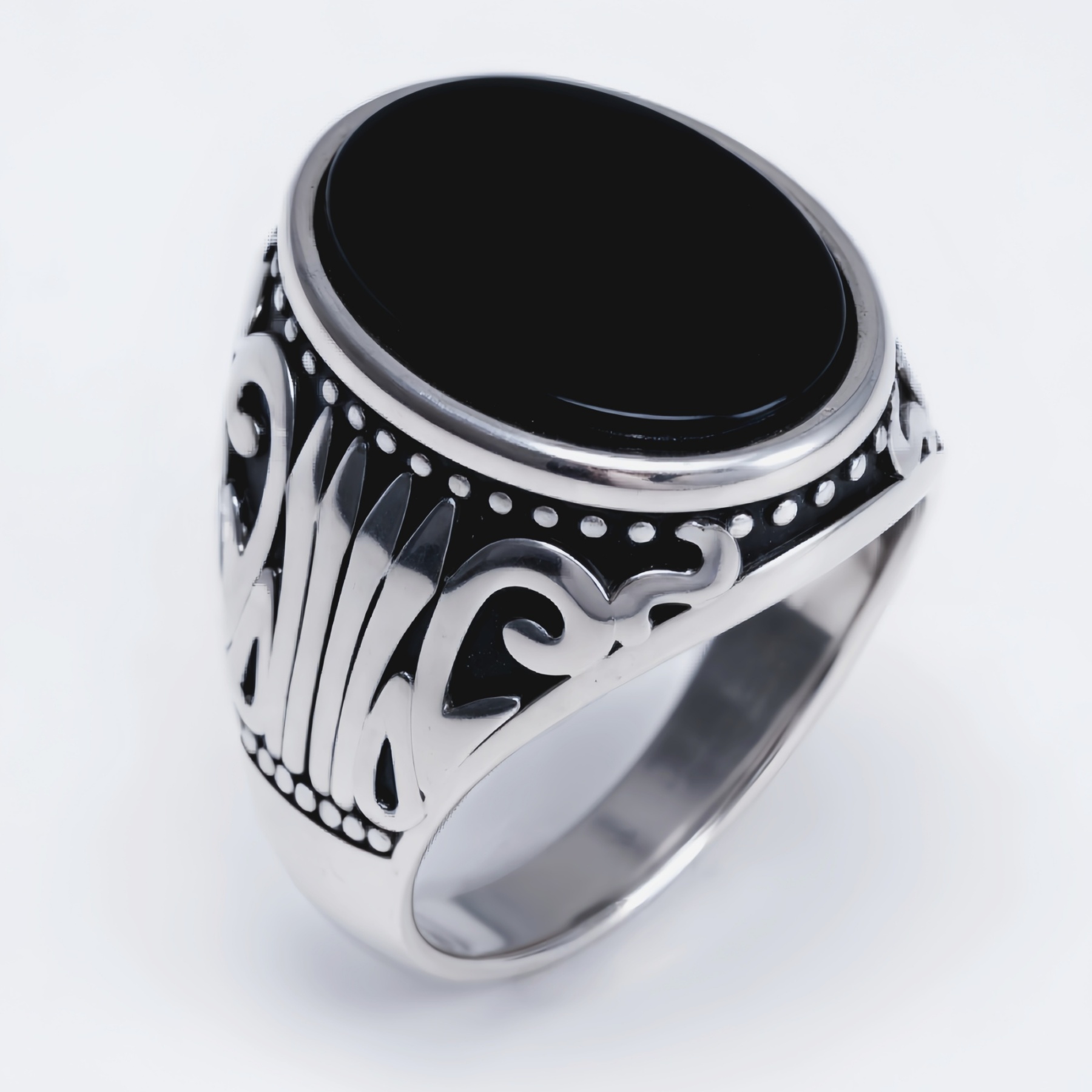 Silver - Inlaid Gemstone Carved Ring - Retro and Trendy Jewelry | K00680GH-JinBaoJewerly