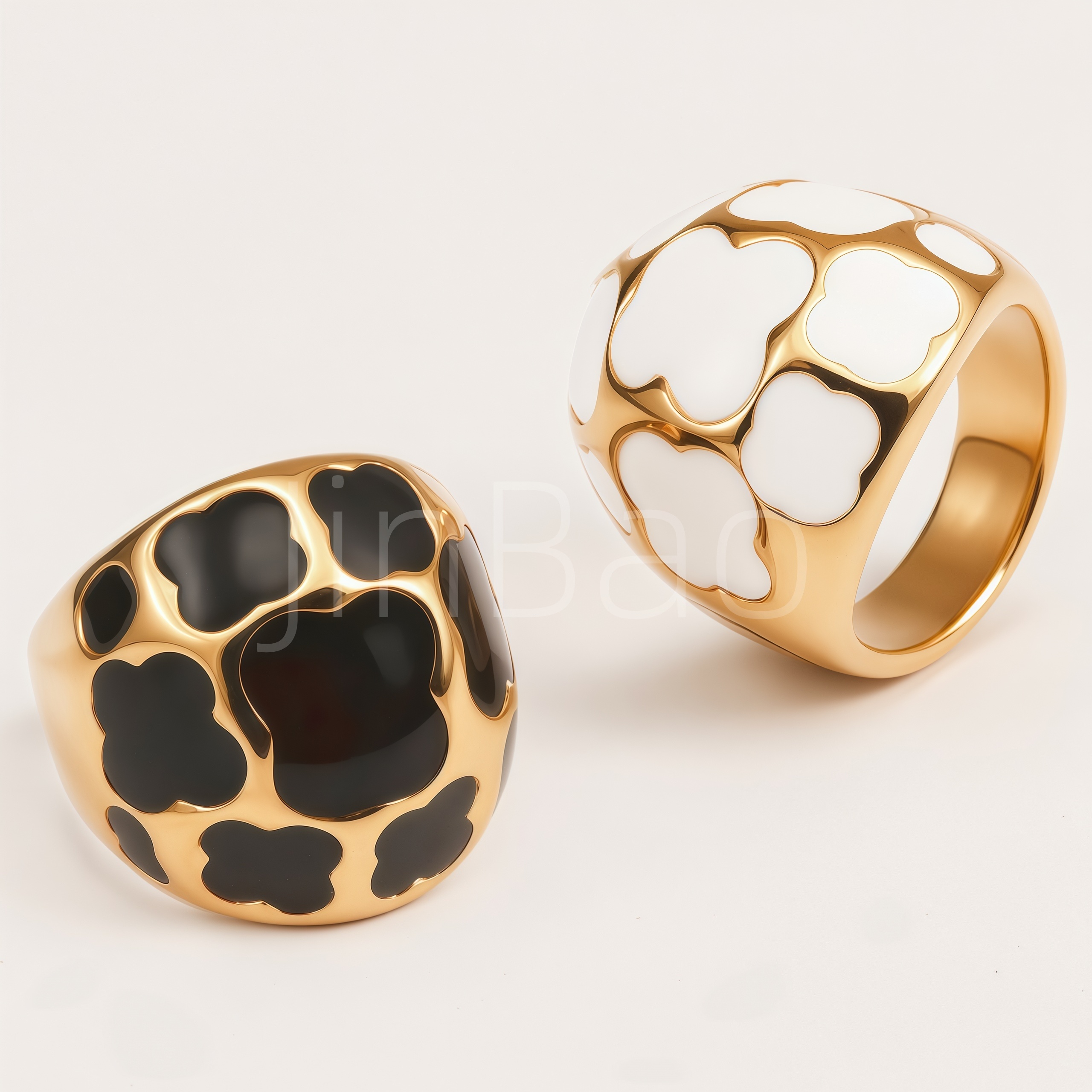 Vintage Clover Enamel Gold‑Tone Stainless Steel Women Finger Ring