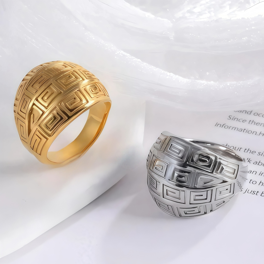 Vintage design two-tone gold and silver stainless steel women's ring | C-3DZ-D