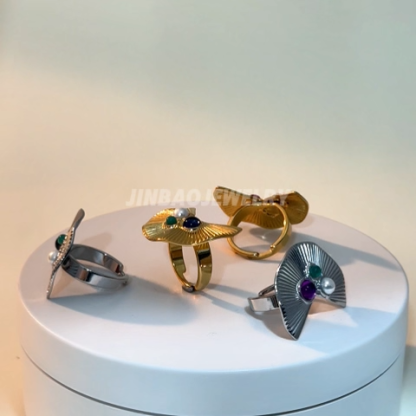 Elegance of Fan - Gemstone & Pearl Ring for Women | G005592