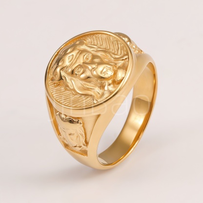 Men Embossed Portrait Round Signet Statement Ring | D0485