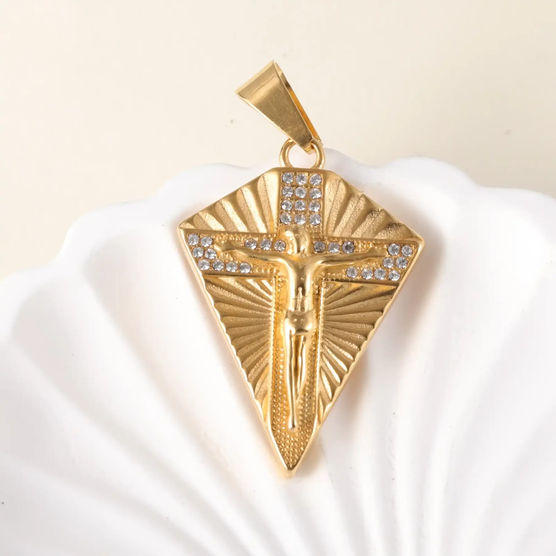24K gold-plated stainless steel pendant, non-allergenic and non-fading [Series One]-JinBaoJewerly