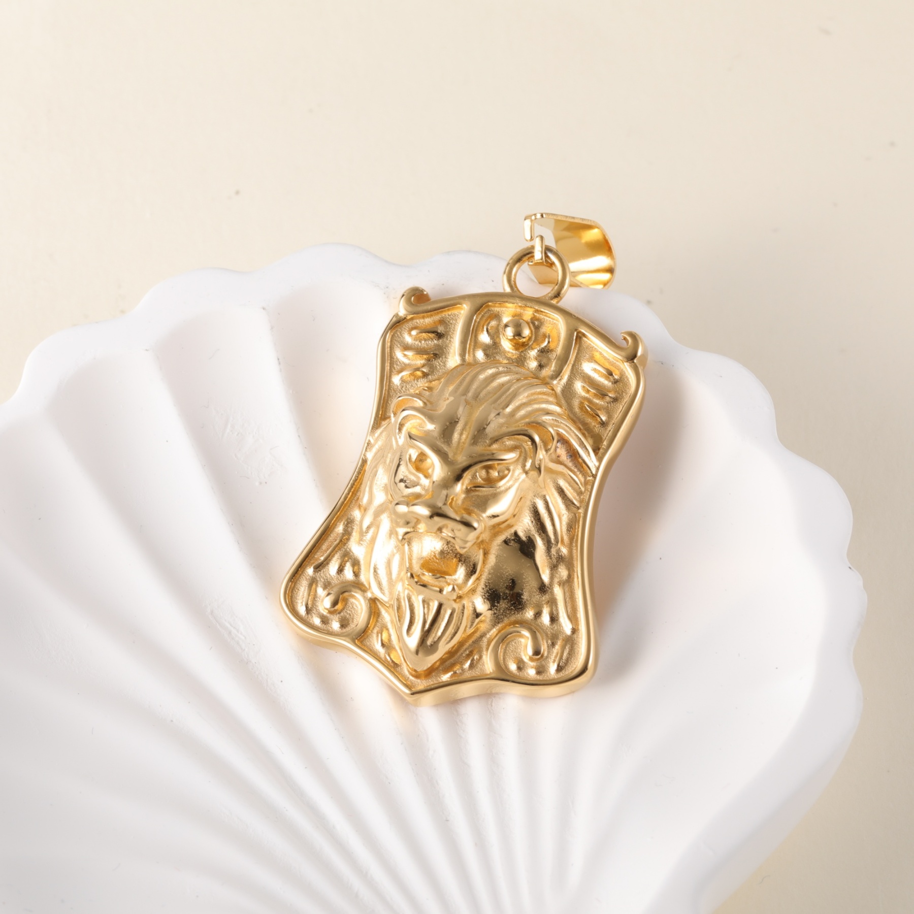 [Golden Lion]24K gold-plated stainless steel pendant, Hip Hop, non-allergenic and non-fading-JinBaoJewerly