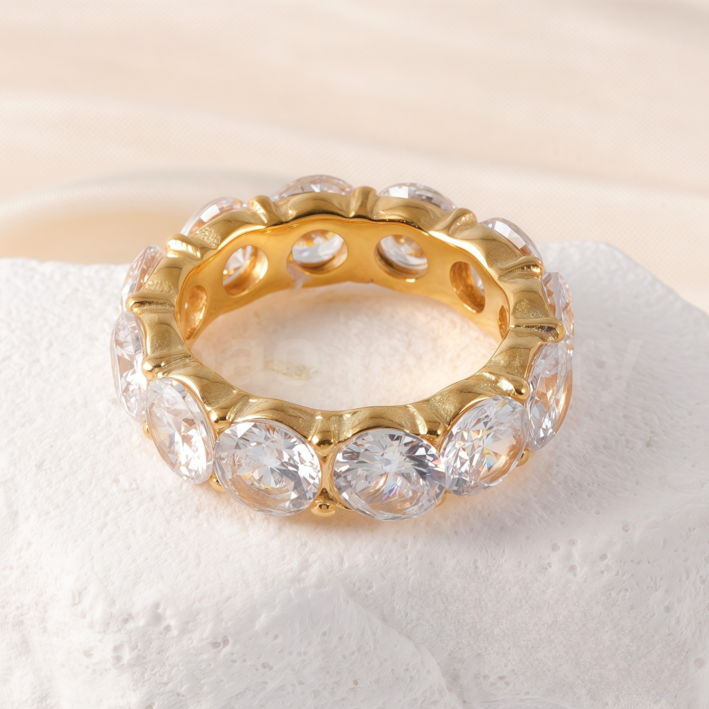 Luxury 24K Gold-Plating Stainless Steel Stunning Crystal Embellishments Women's Waterproof Ring-JinBaoJewerly