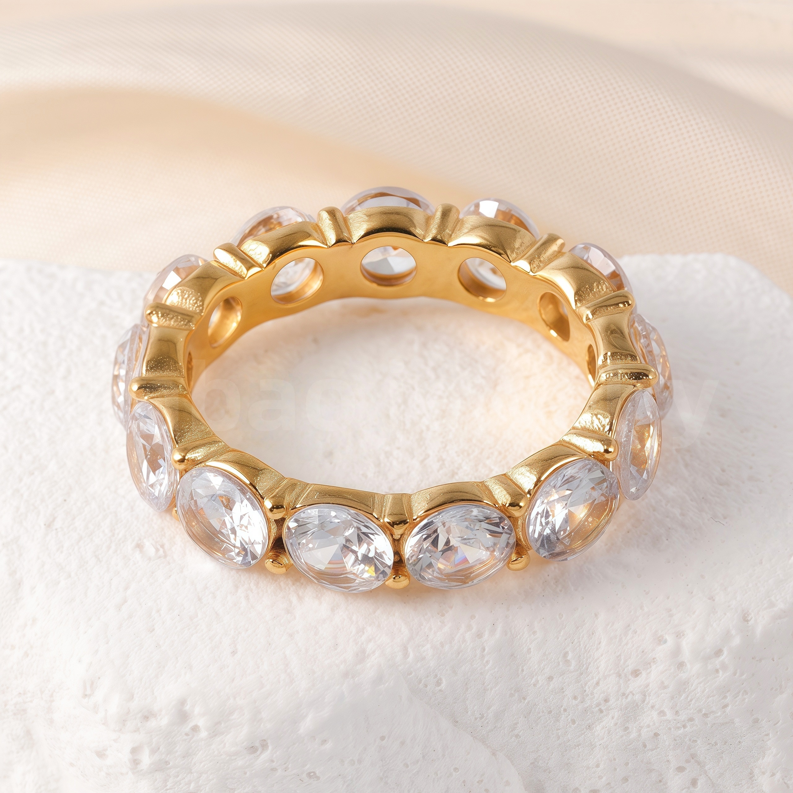 Luxury 24K Gold-Plating Stainless Steel Stunning Crystal Embellishments Women's Waterproof Ring-JinBaoJewerly