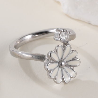 White Chick Chrysanthemum Petals Inlaid With Diamonds Us#4 Ultra-Small Stainless Steel Women's Ring丨K0784-JinBaoJewerly