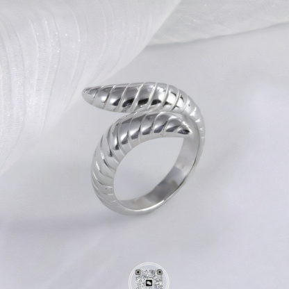 Smooth Streamlined Stainless Steel Ring Women's Simple Fashion Design-JinBaoJewerly