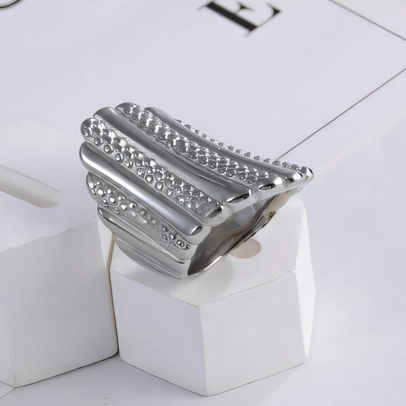 Fashion Textured Stainless Steel Ring Women's Ring | G002902-JinBaoJewerly