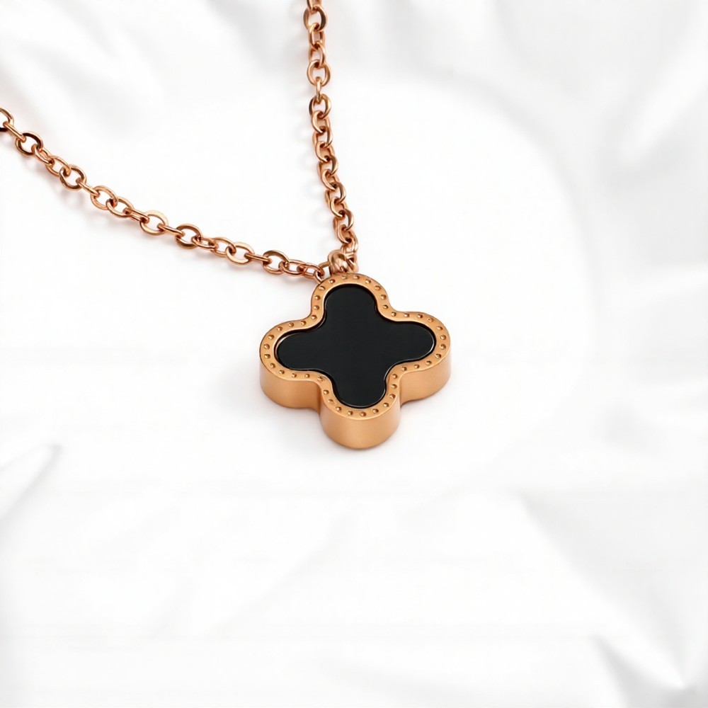 Rose Gold Tone Clover / Quatrefoil Pendant Necklace