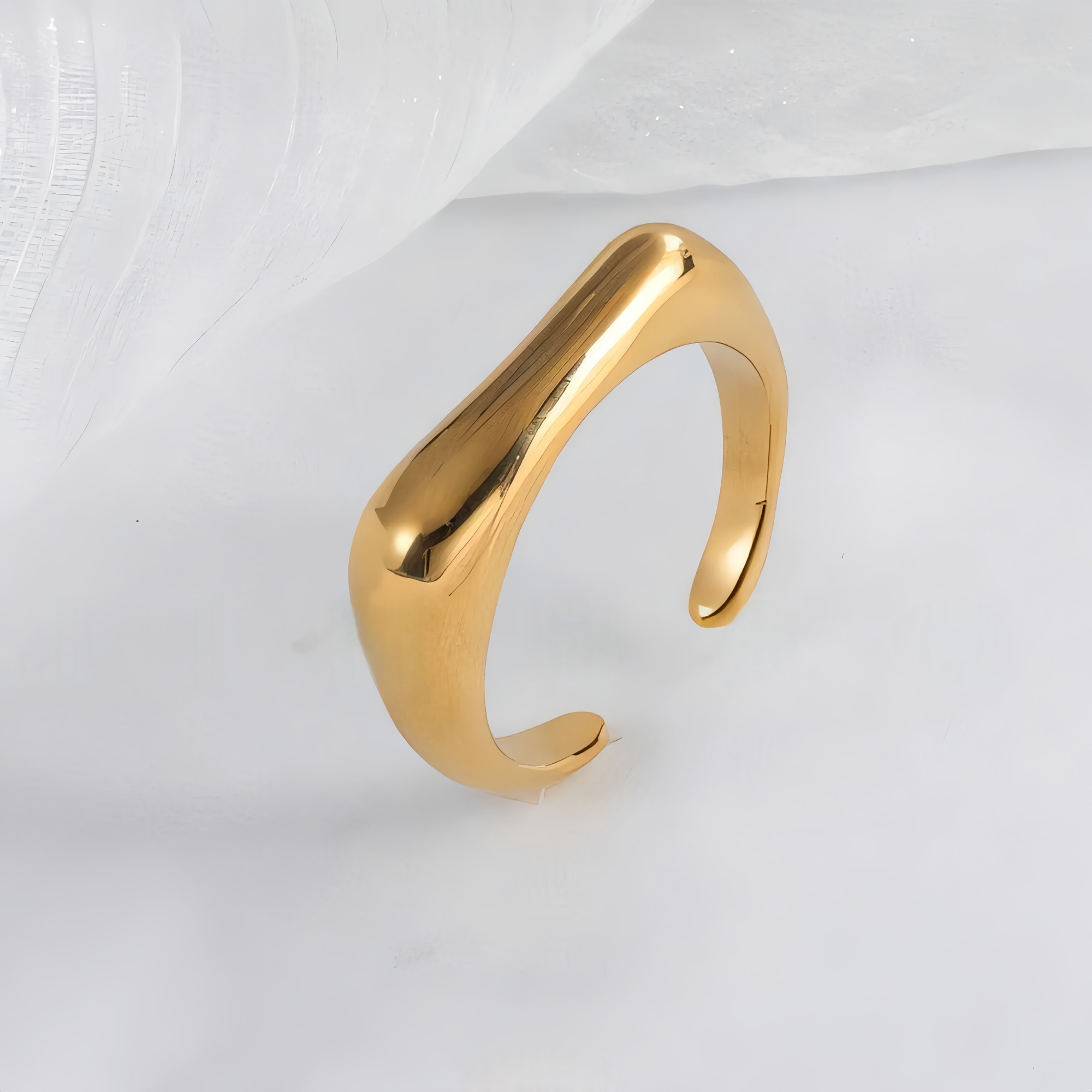 Elegant Simple Stainless Steel Curved Ring Women's Ring | G004076-JinBaoJewerly