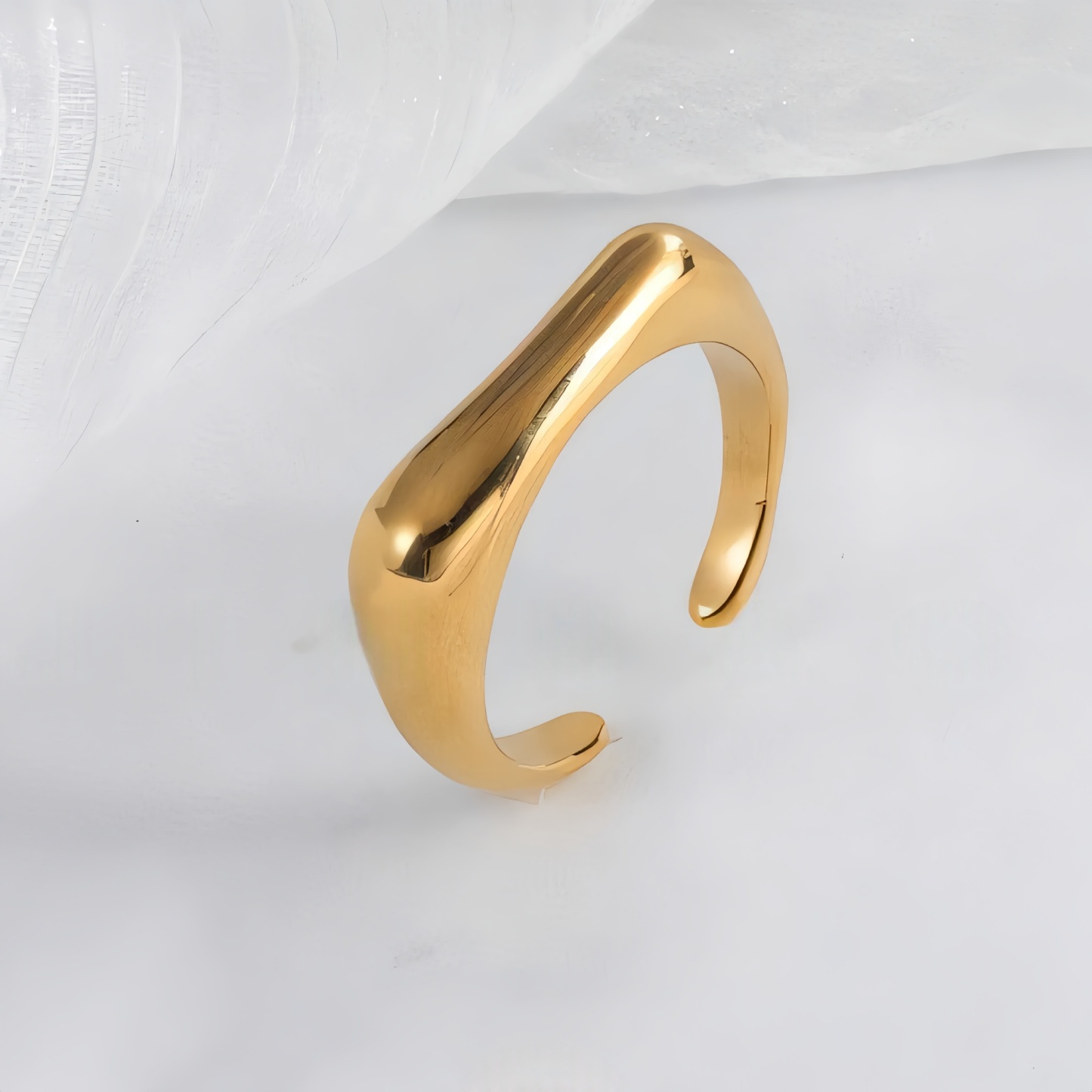 Elegant Simple Stainless Steel Curved Ring Women's Ring | G004076-JinBaoJewerly
