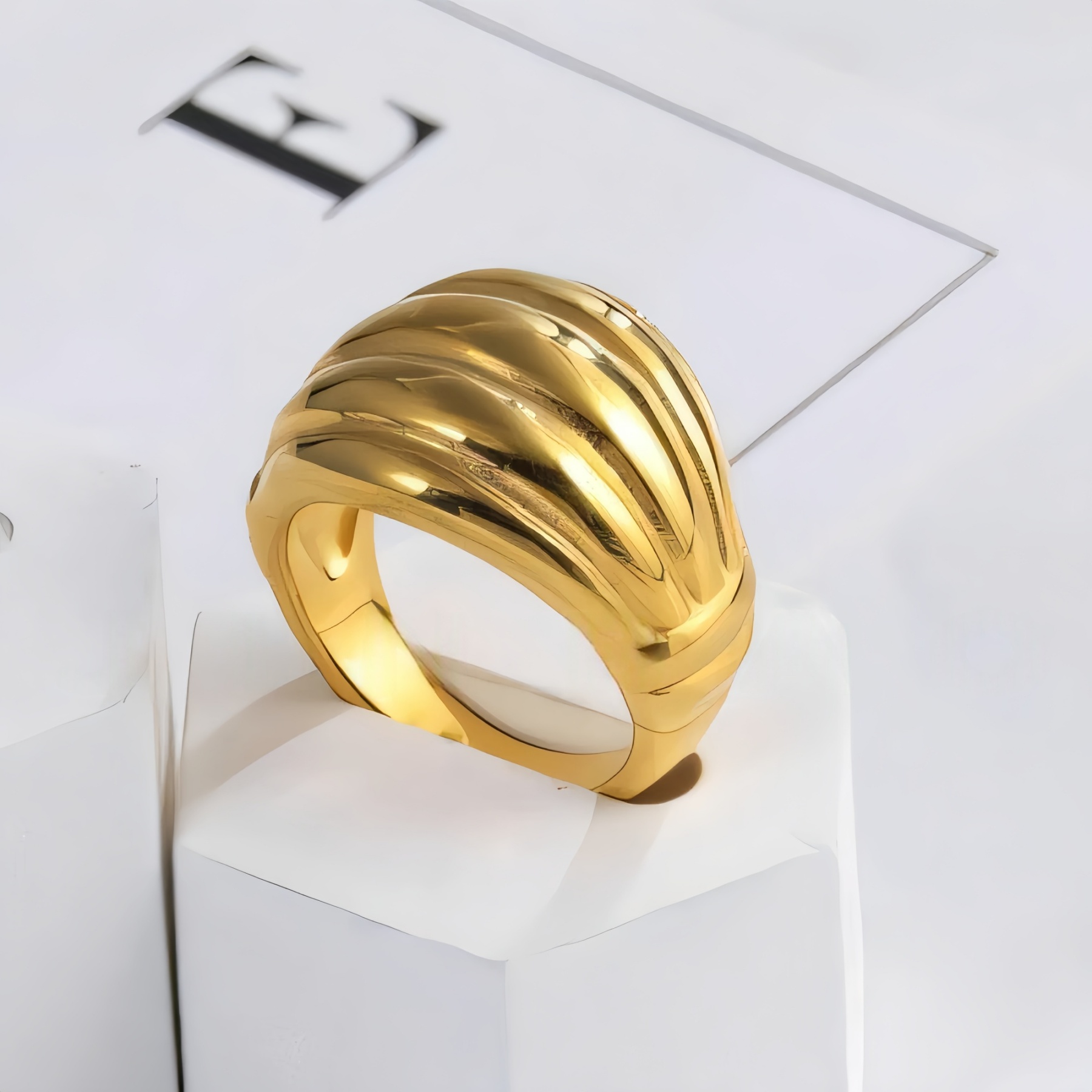 Elegant Wave Pattern Stainless Steel Ring Fashionable Women's Ring | G00138-JinBaoJewerly