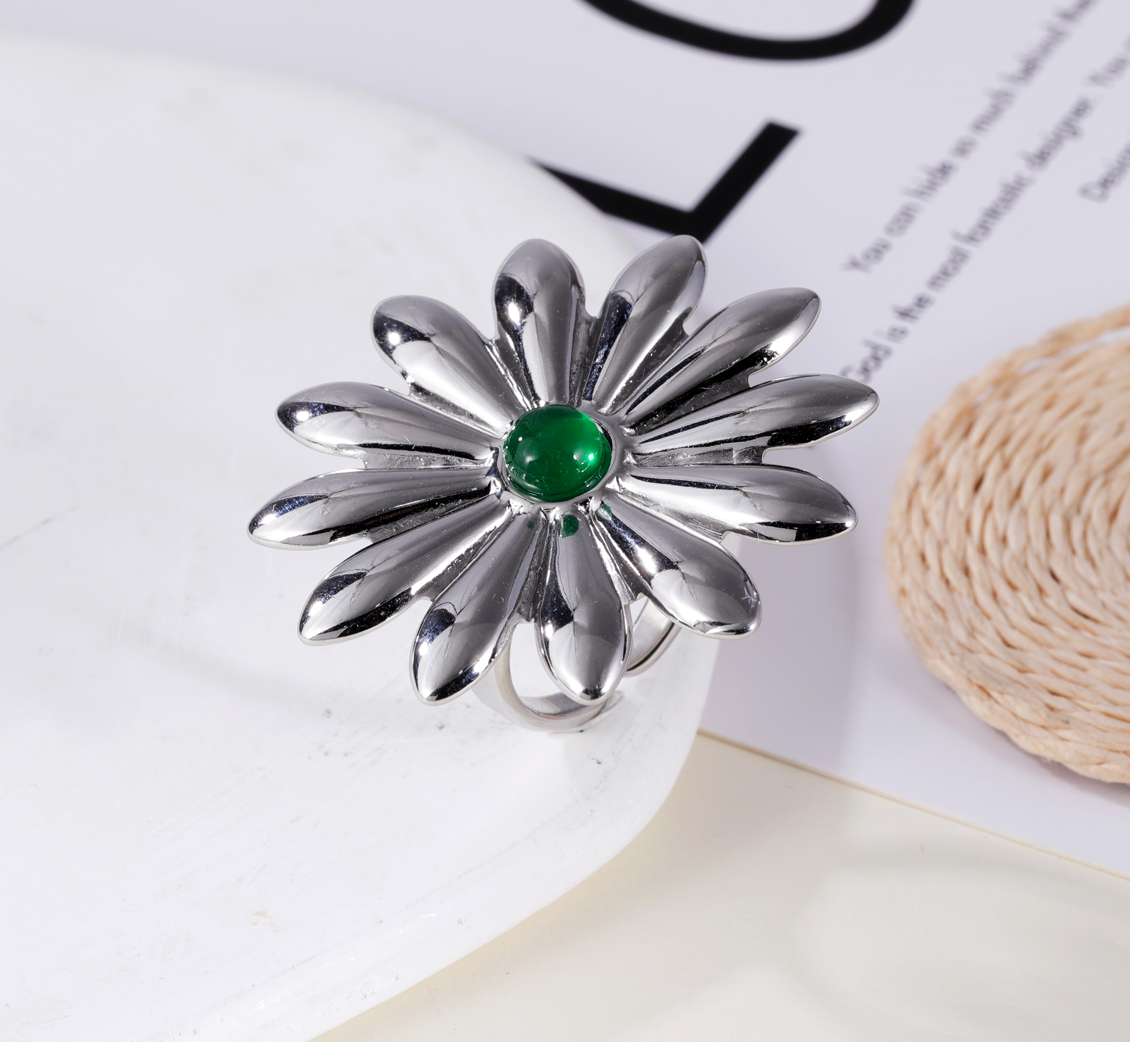 Green Petal Ring - Creative Jewelry for Women | G005546-JinBaoJewerly