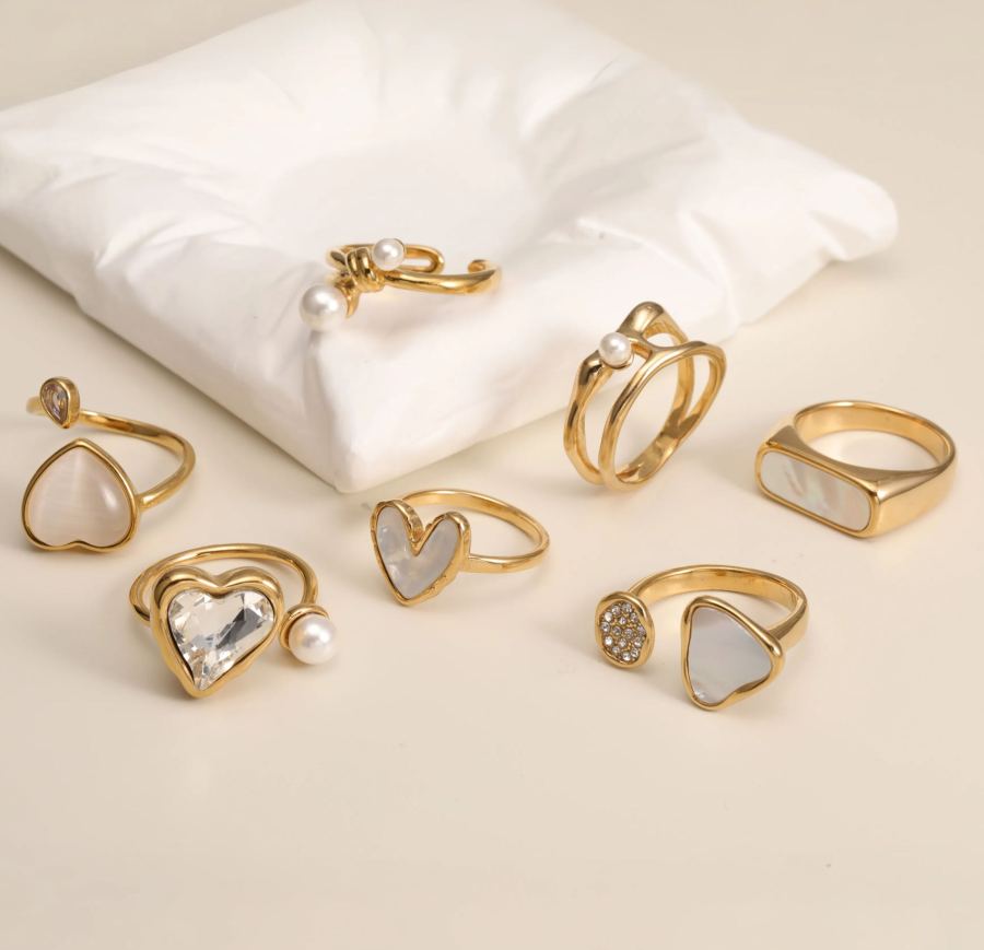 Vintage Gold Heart Pearl Shell Ring Set, Stainless Steel Stackable Rings, Minimalist Luxury Rings for Women 