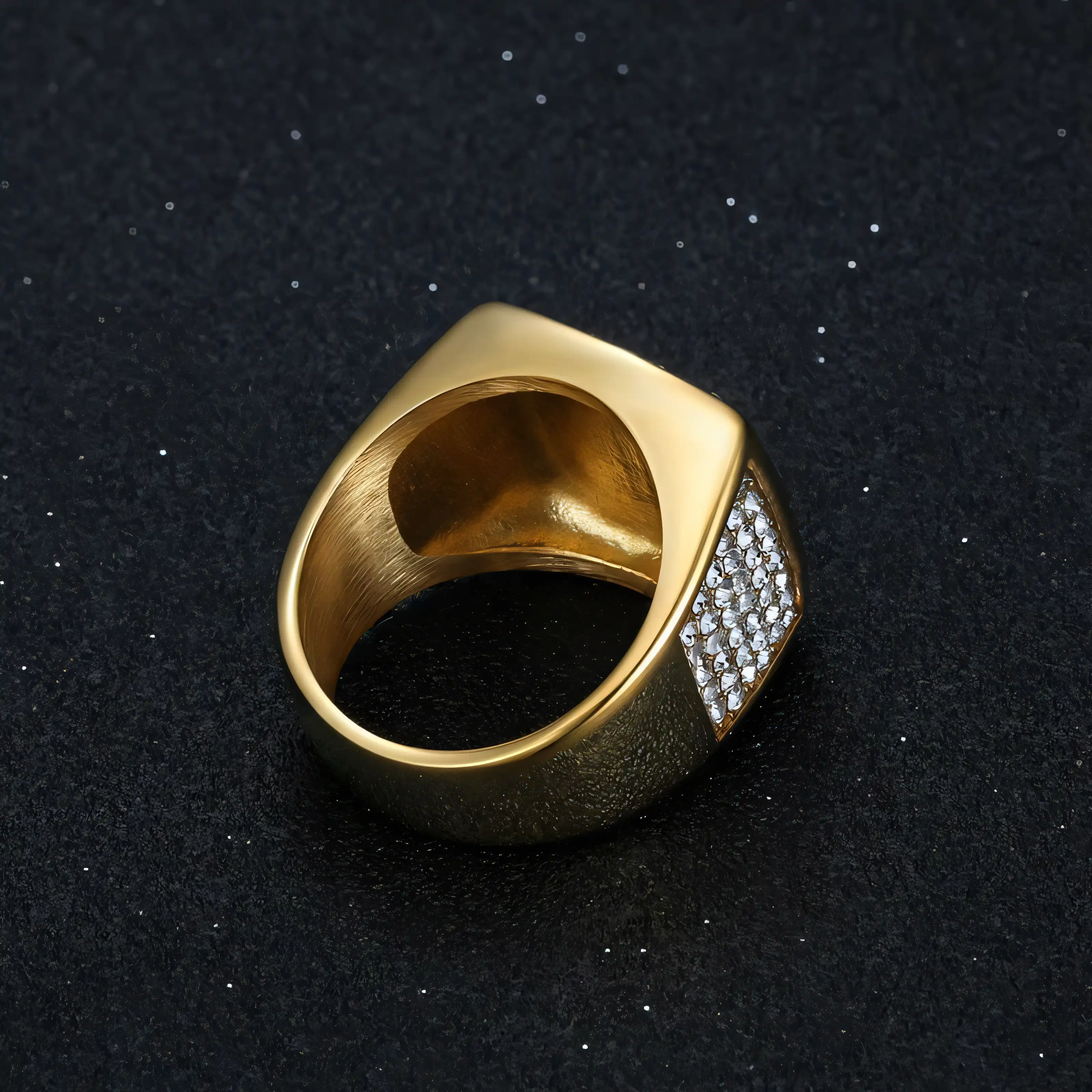 Hip Hop Ring Titanium Steel Vacuum Plated Rhinestone King Men's Ring丨G003309J-JinBaoJewerly