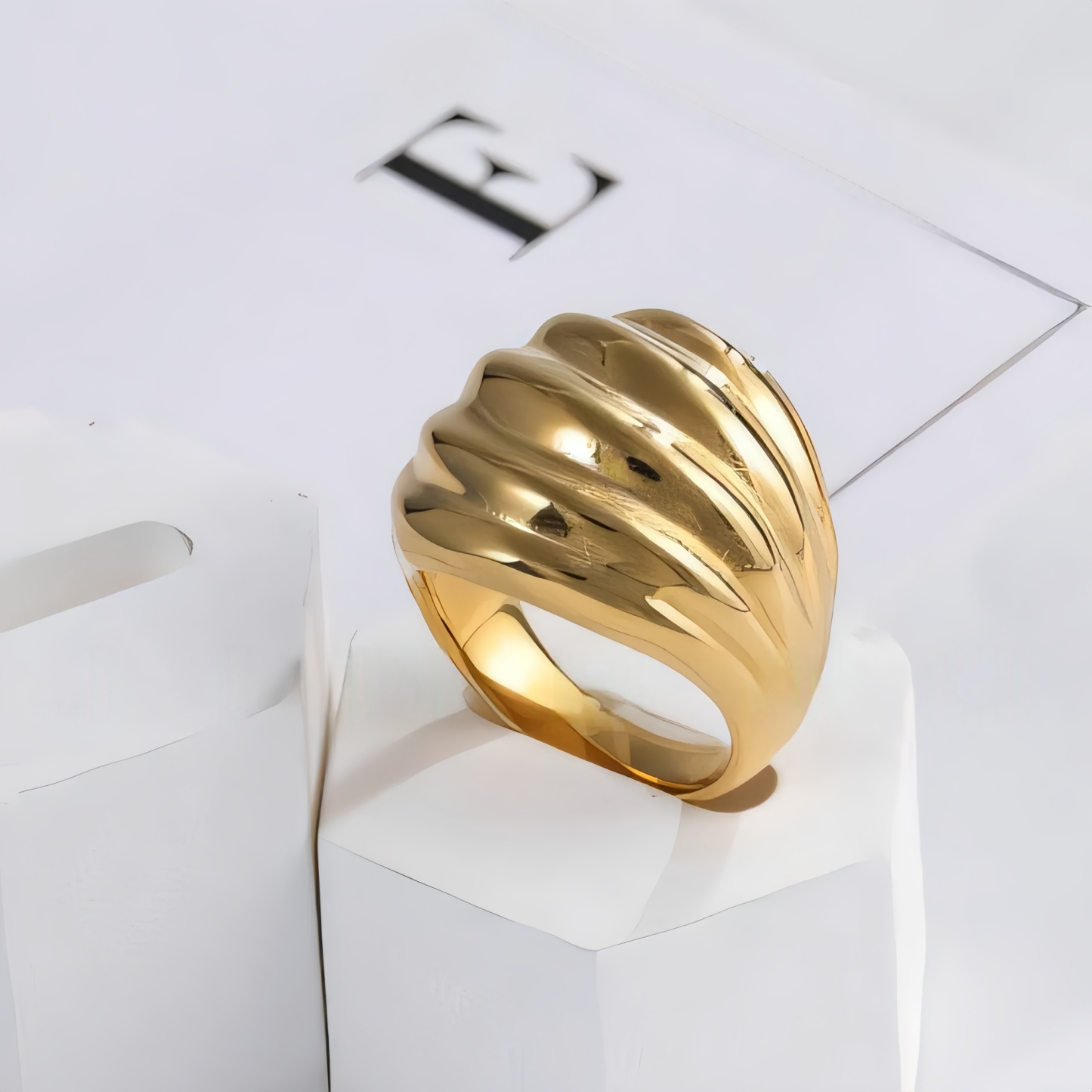 Luxury Gold Wave Shape Stainless Steel Ring for Women | ML053-JinBaoJewerly