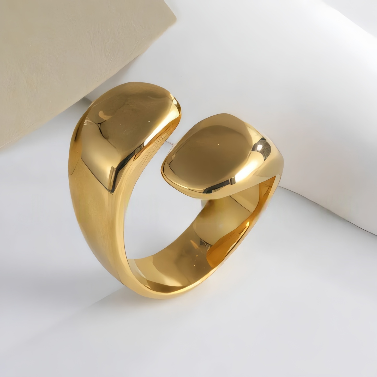 Minimalist Streamlined Ring Modern Fashion Design for Women | G004192-JinBaoJewerly