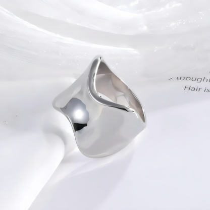 Minimalist Streamlined Stainless Steel Ring Golden and Silver Styles Unisex | ML0100-JinBaoJewerly